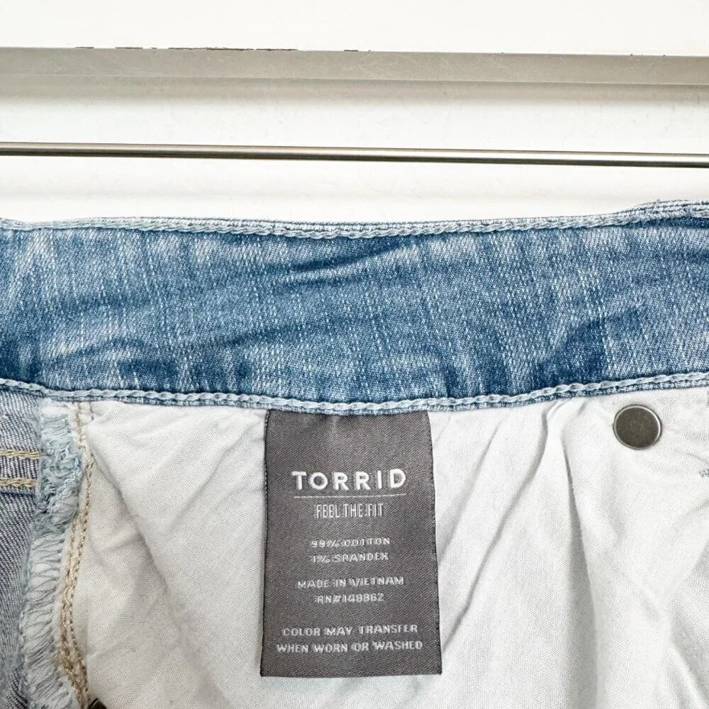 Torrid Denim Bermuda Jean Shorts Vacation‎ Summer Casual Light Wash Plus Size 20